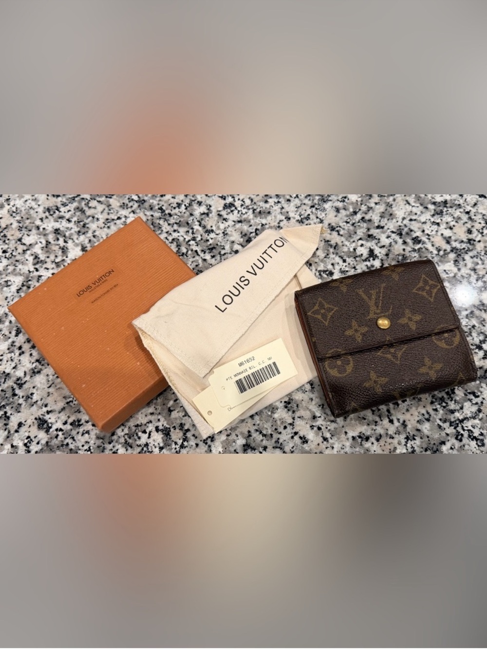 Louis Vuitton Elise Monogram Wallet